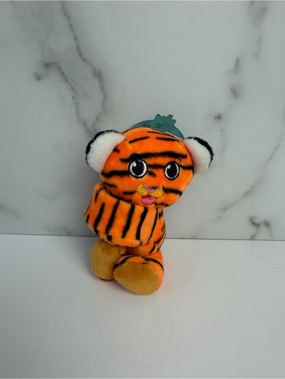 Snap Besties Series 1 Tiger Slap Bracelet Plush Sensory Fidget Toy NWT
